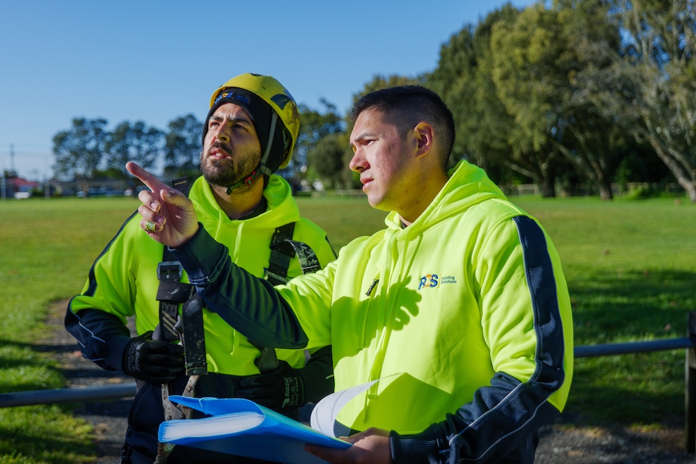 How to Have a Safety Conversation - 5 Tips for Daily Tool Box Meetings